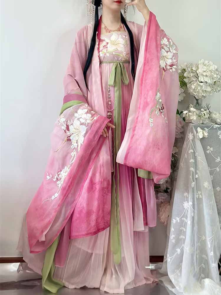 Kadın Sahne Performansı Cadıla - Embroidery Style incelemesi ve fiyatı