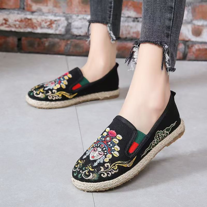 Kadın Düz Taban İşlemeli Kumaş - Embroidery Style incelemesi ve fiyatı