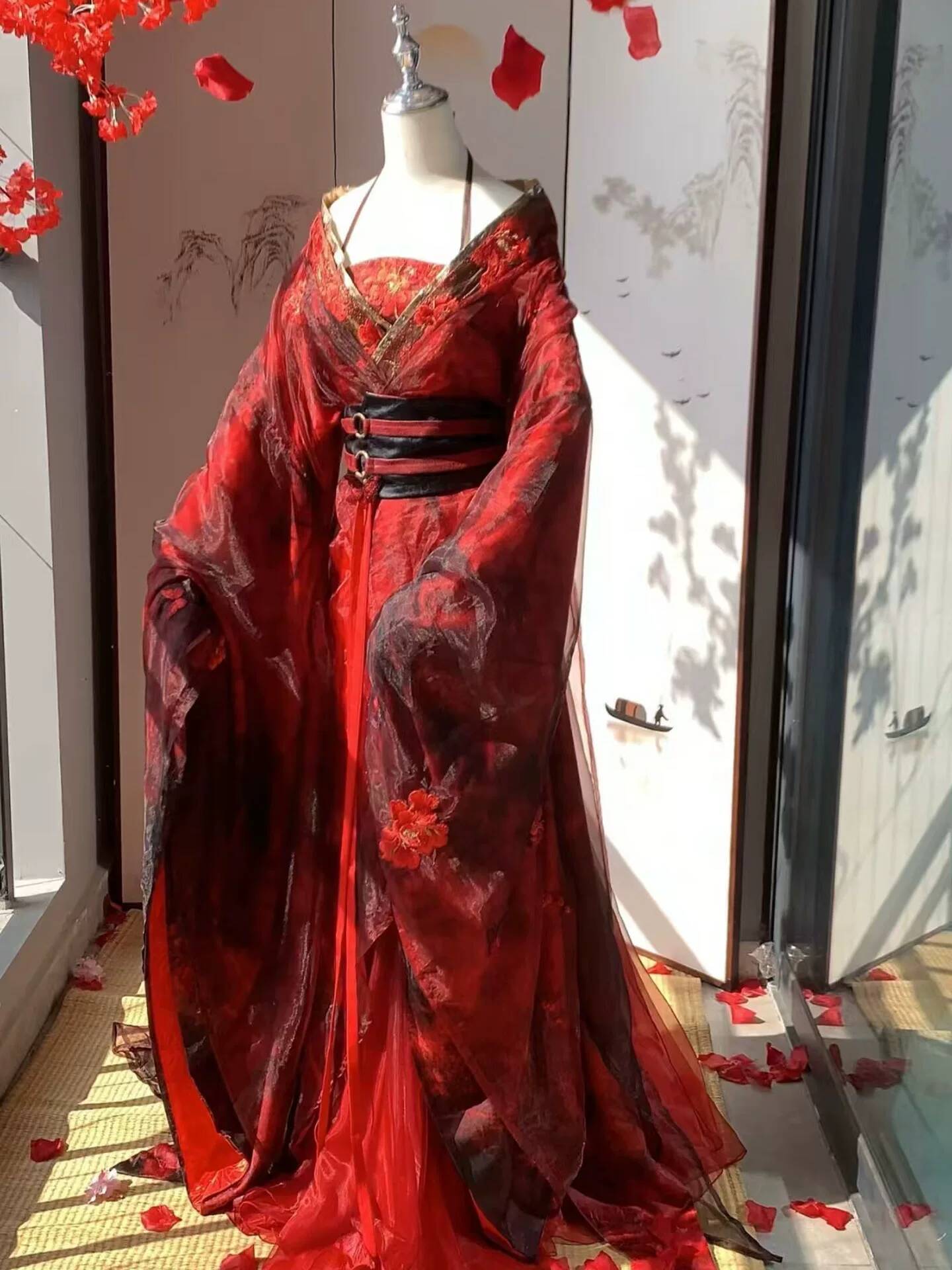 Yeni Datura Kırmızı Hanfu Kadı - Embroidery Style incelemesi ve fiyatı